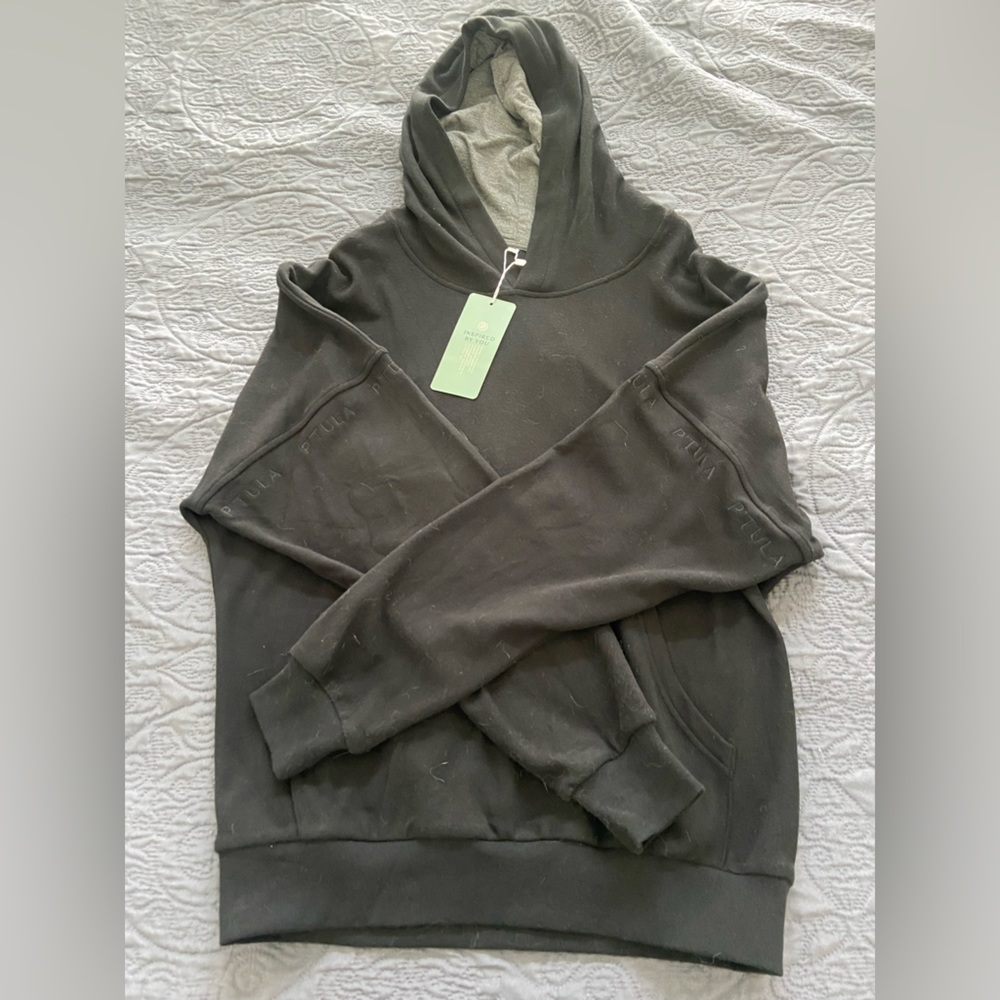 P’tula hoodie